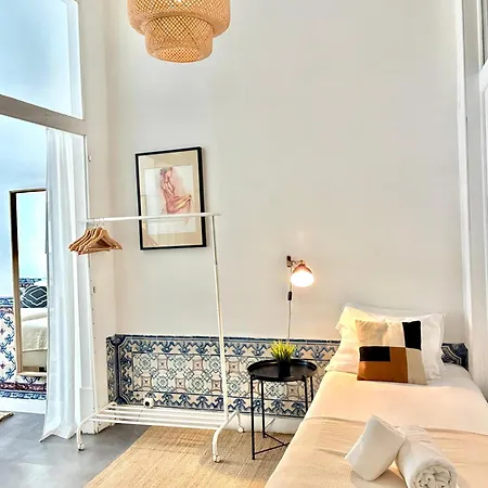 Sj1d Heart Of Baixa With New A/c * Stylish Lisboa